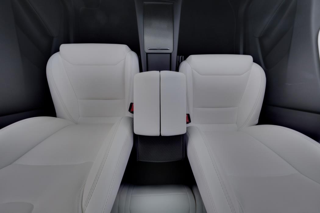 TESLA Model X 2018