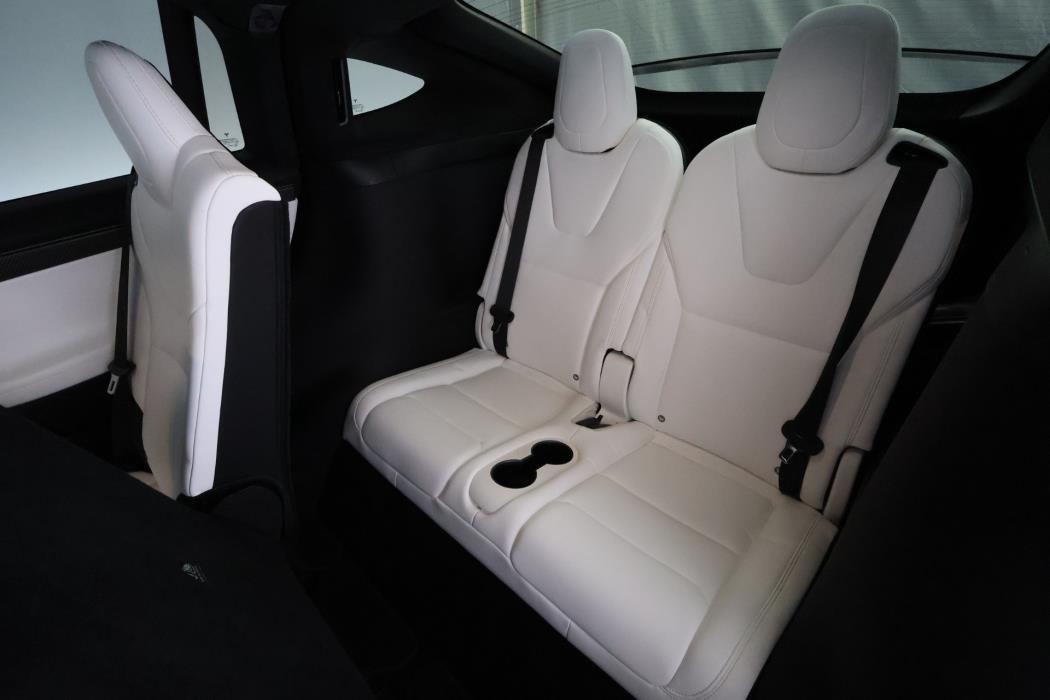 TESLA Model X 2018