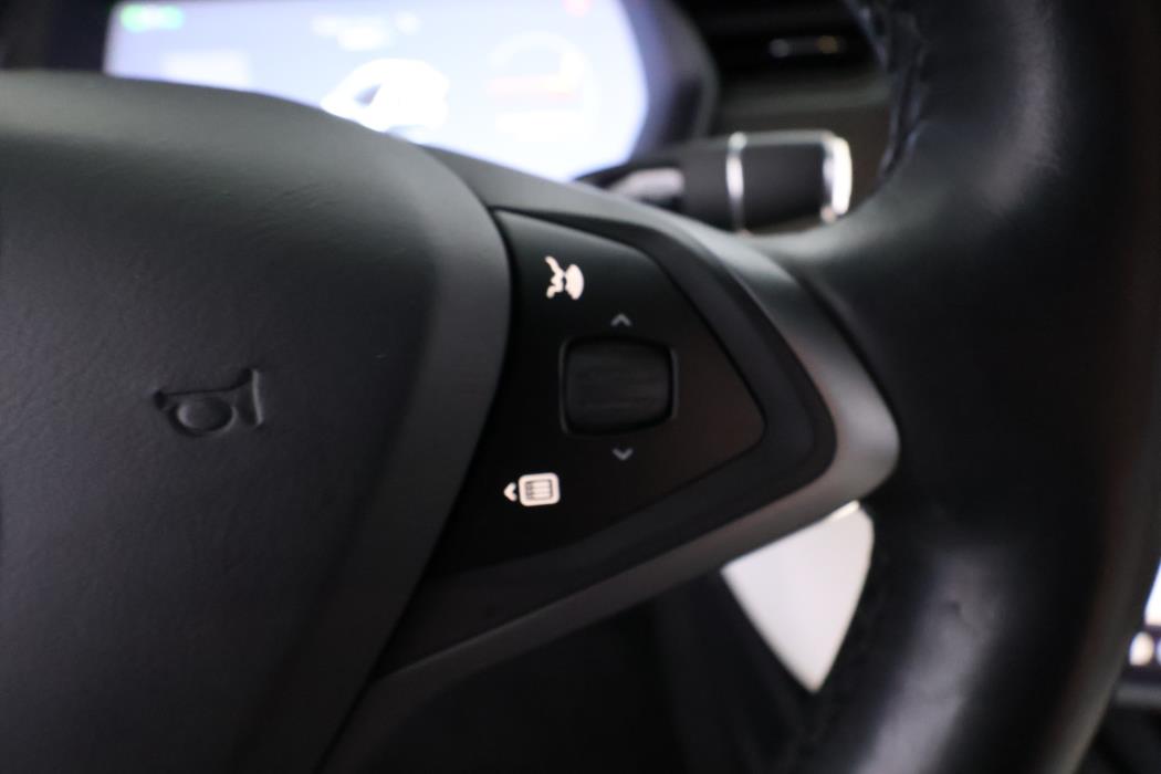 TESLA Model X 2018
