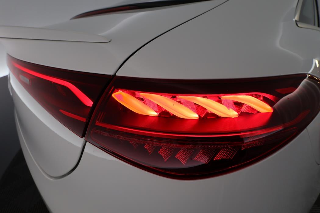 Mercedes-Benz EQE 2023