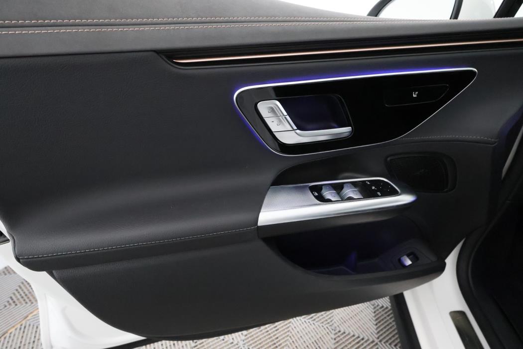 Mercedes-Benz EQE 2023