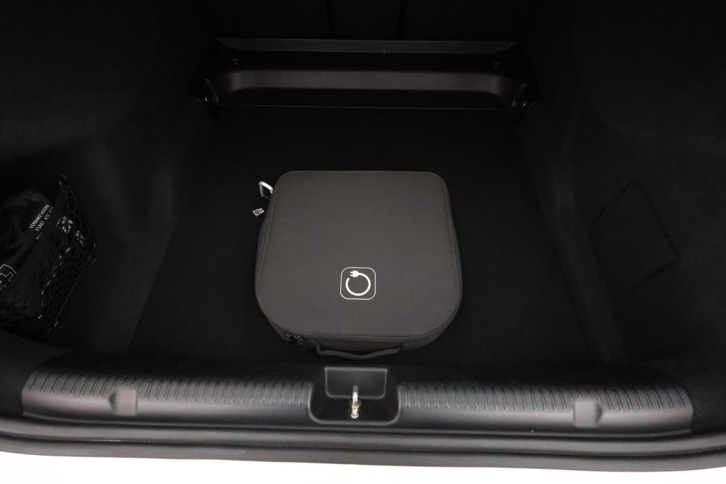 Mercedes-Benz EQE 2023