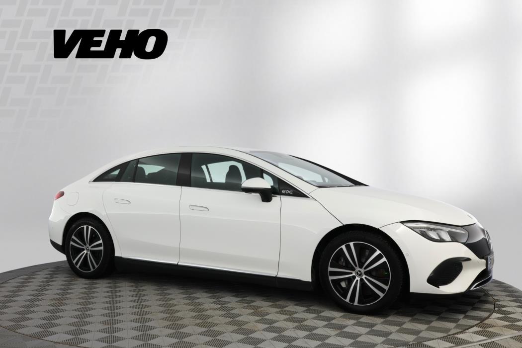 Mercedes-Benz EQE 2023