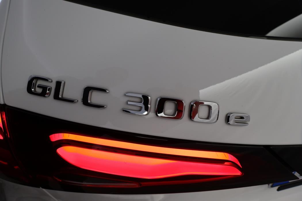 Mercedes-Benz GLC 2024