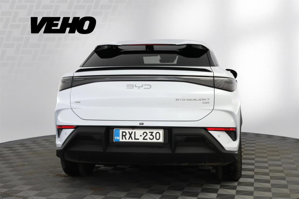 BYD Sealion 7 2025