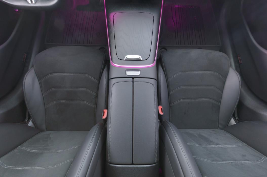 Mercedes-Benz E 2025