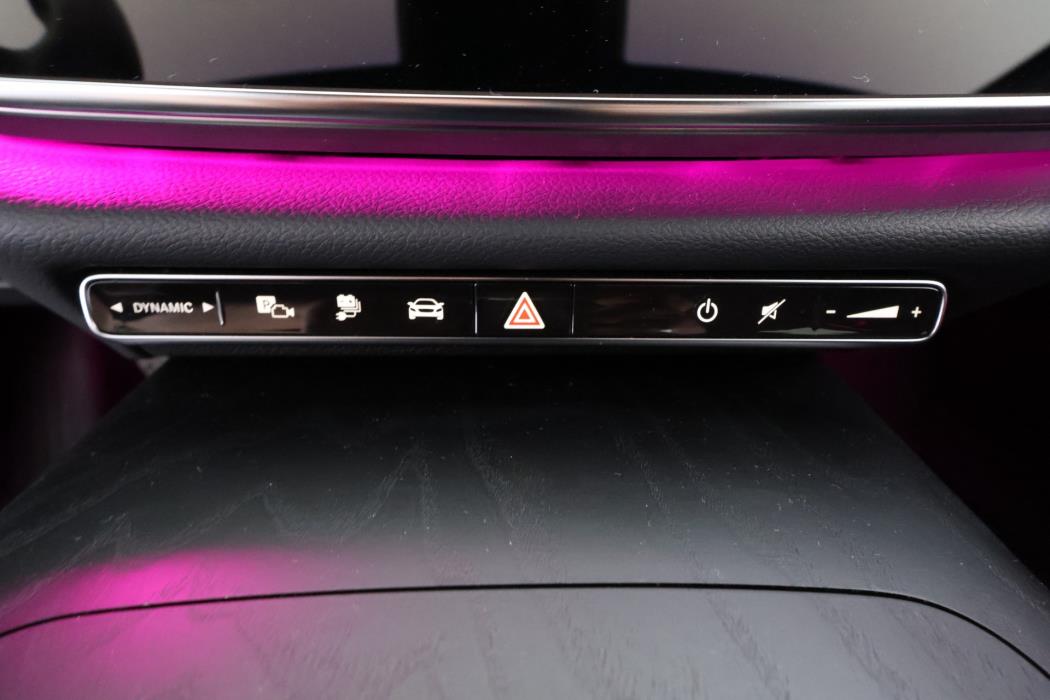 Mercedes-Benz E 2025