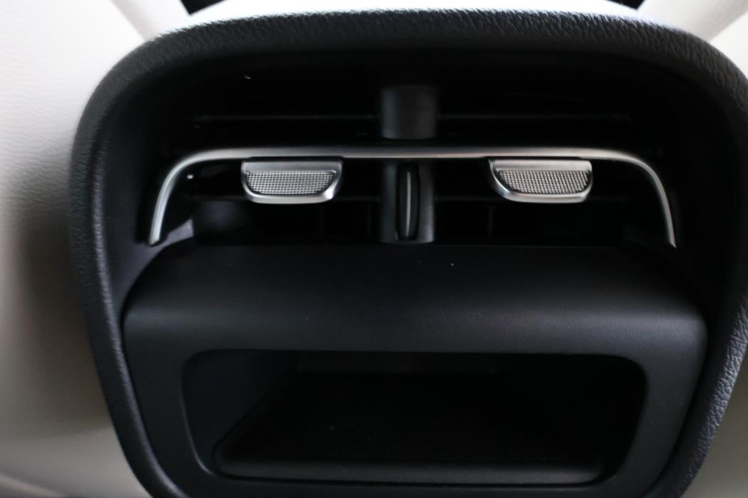 Mercedes-Benz E 2024