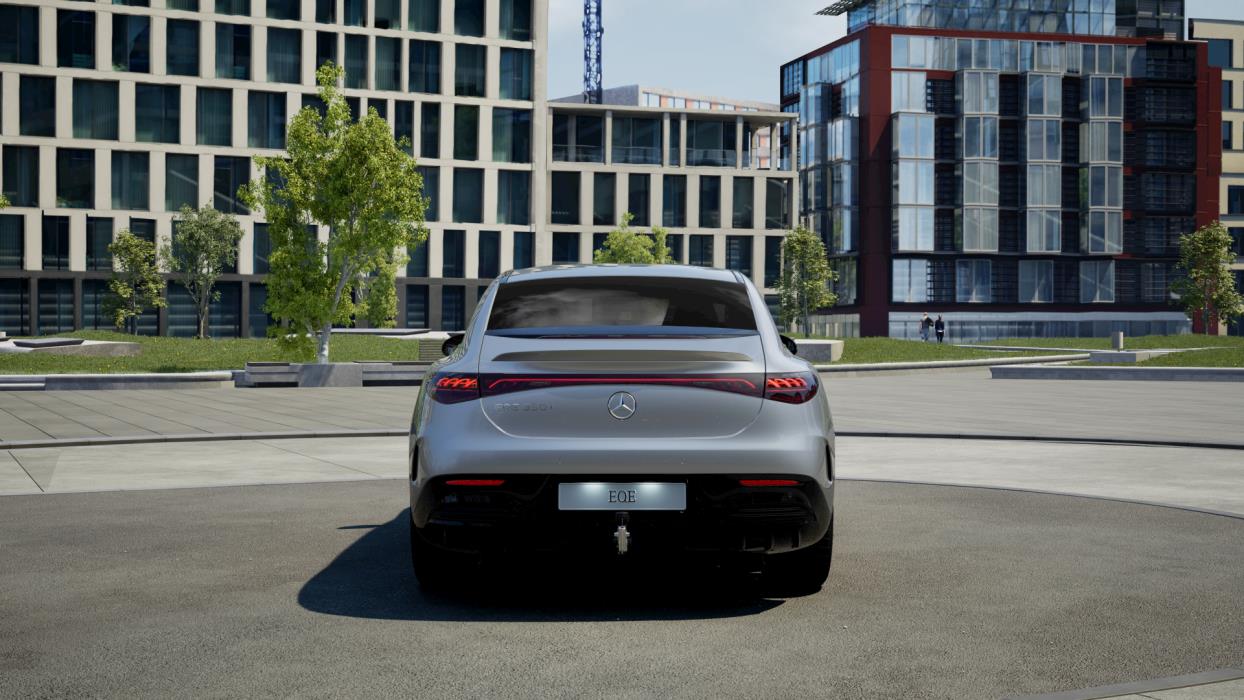 Mercedes-Benz EQE 2025
