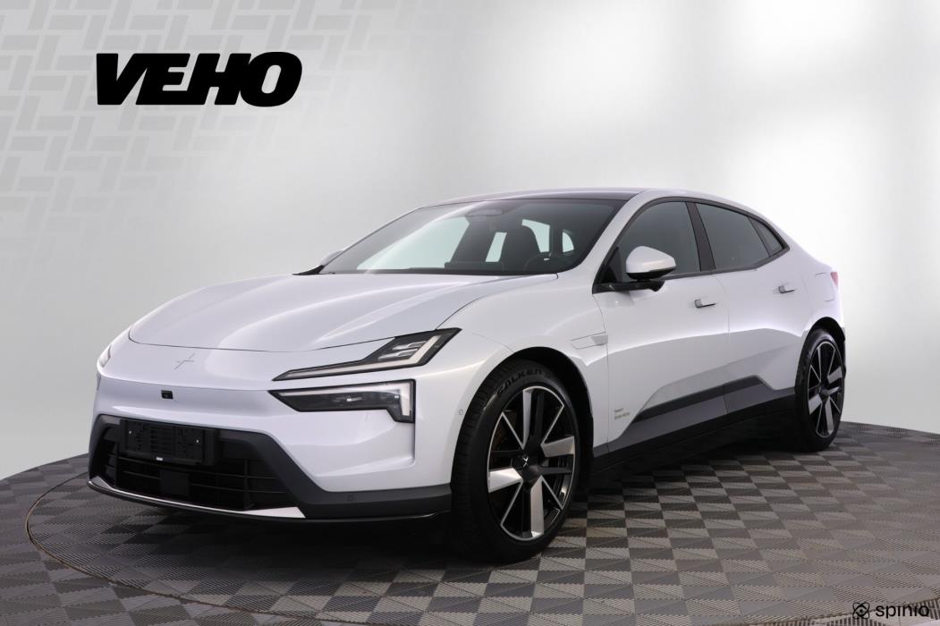 Polestar 4 2025
