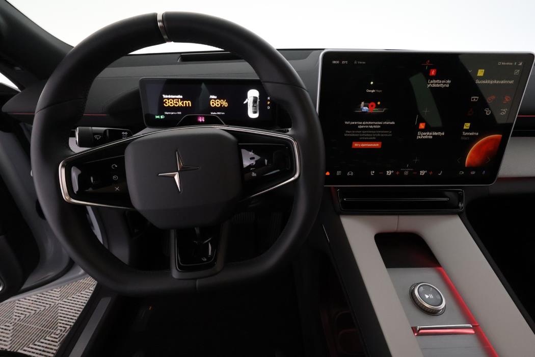 Polestar 4 2025