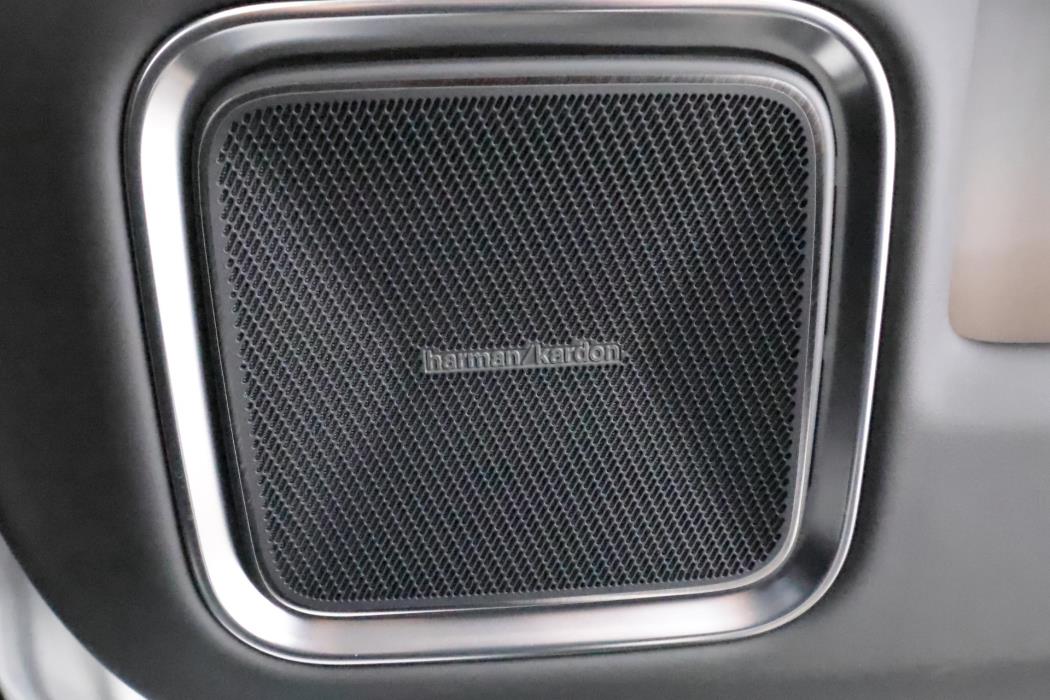 Polestar 4 2025