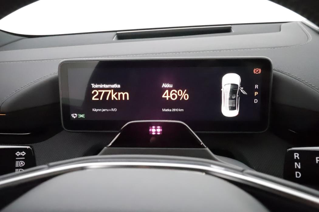 Polestar 4 2025