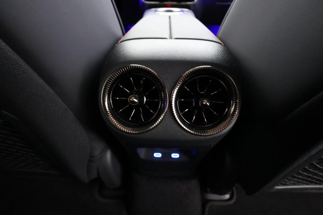 Mercedes-Benz CLA 2025