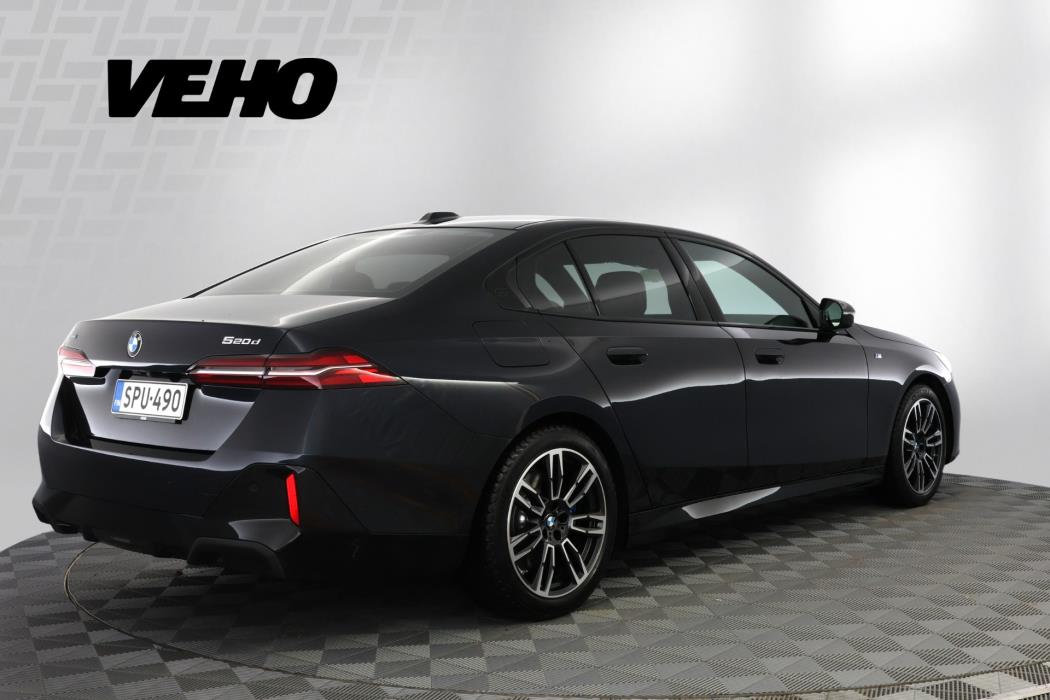 BMW 520 2025