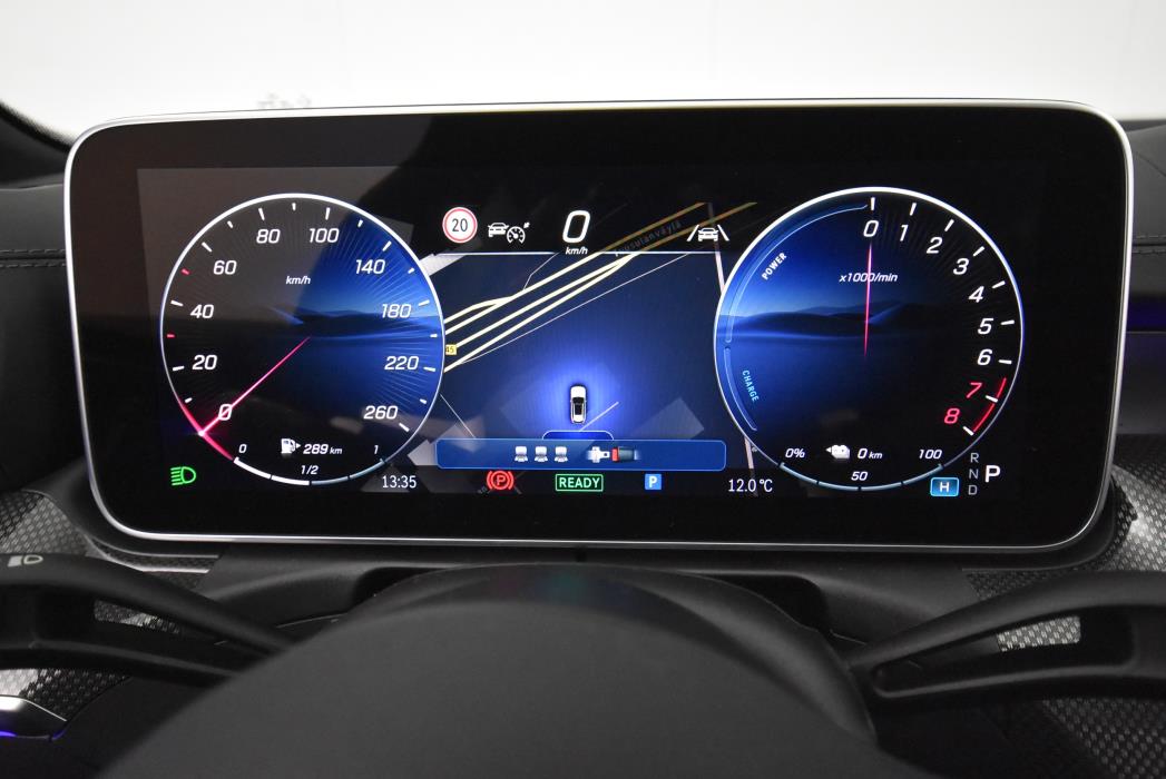 Mercedes-Benz C 2024