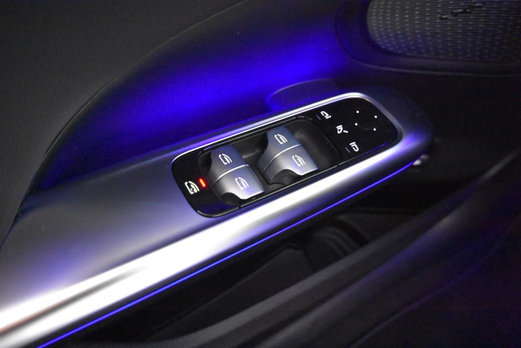 Mercedes-Benz C 2024