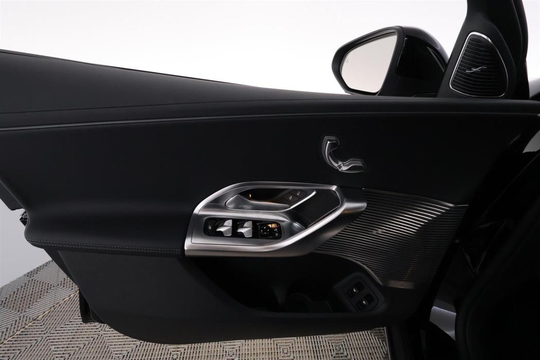 Mercedes-Benz GLC 2026