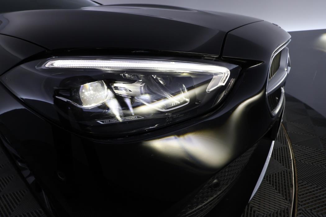 MERCEDES-BENZ C 2022