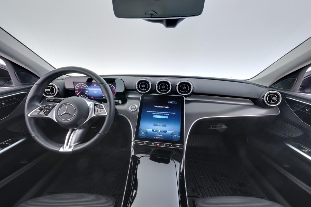 MERCEDES-BENZ C 2022