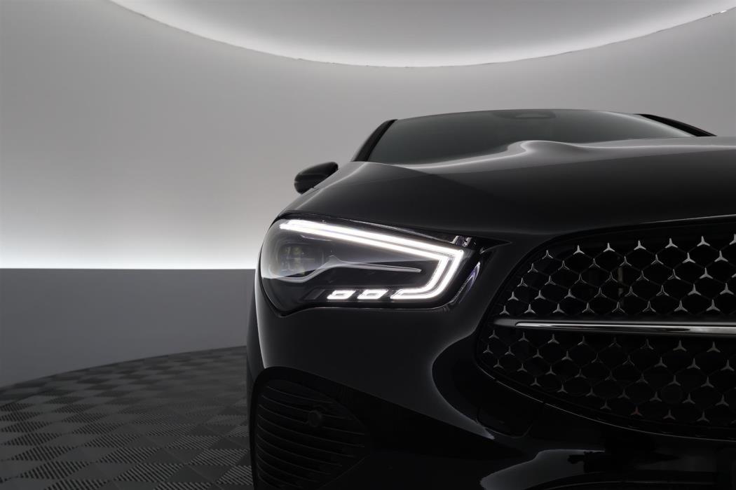 Mercedes-Benz CLA 2025