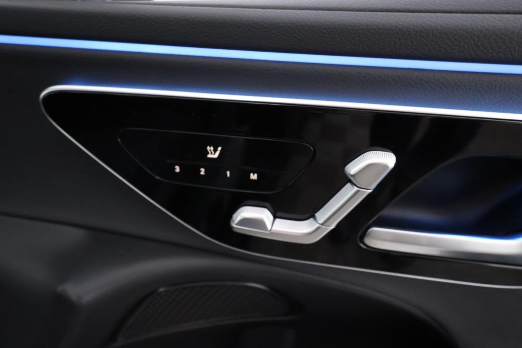 Mercedes-Benz E 2025