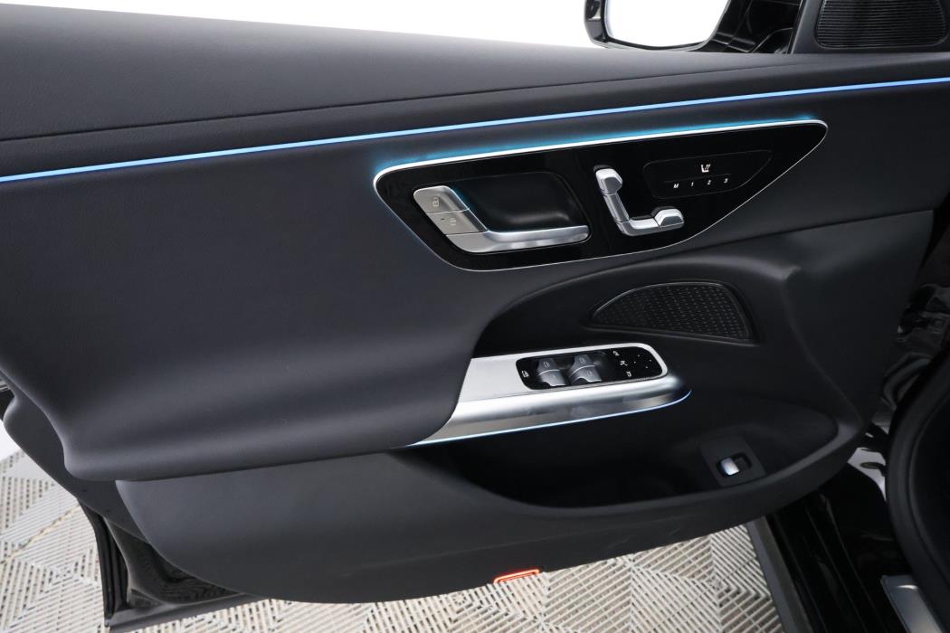 Mercedes-Benz E 2025