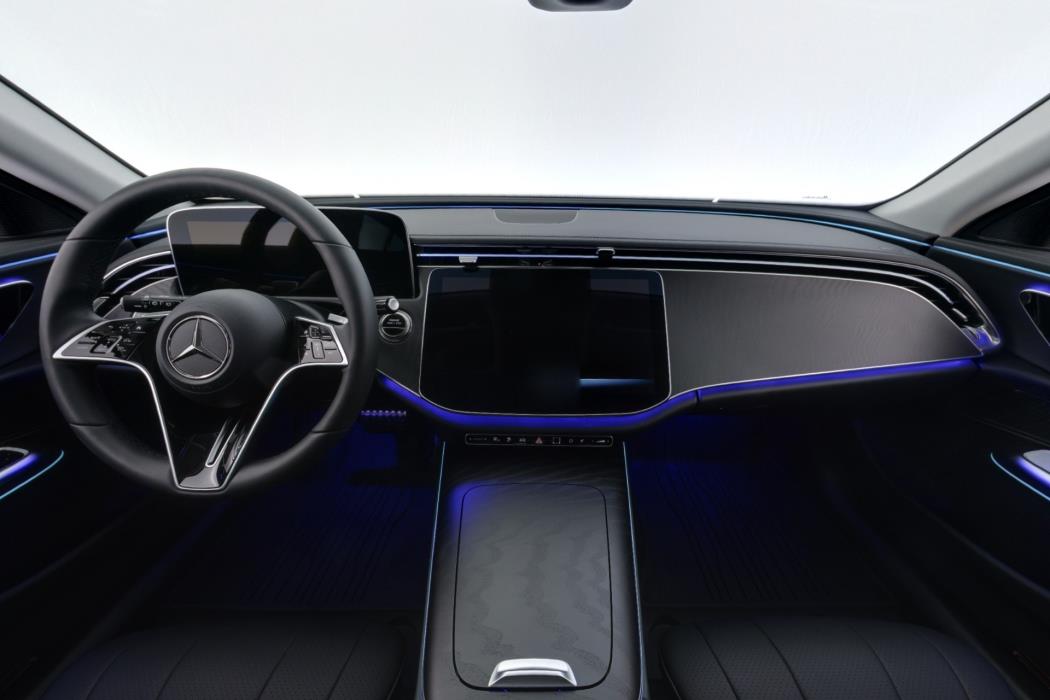 Mercedes-Benz E 2026