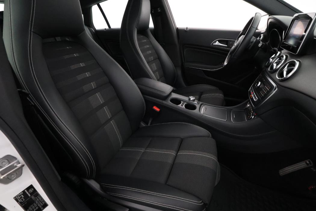 Mercedes-Benz CLA 2018
