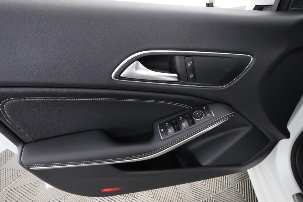 Mercedes-Benz CLA 2018