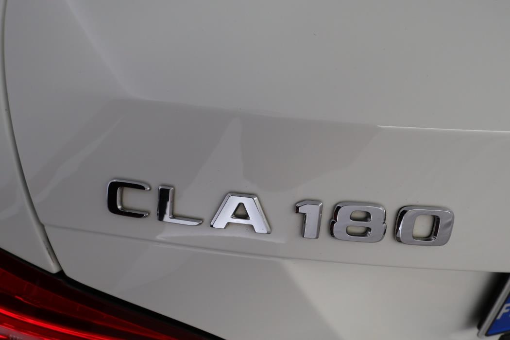 Mercedes-Benz CLA 2018