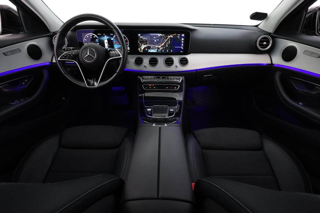 MERCEDES-BENZ E 2021