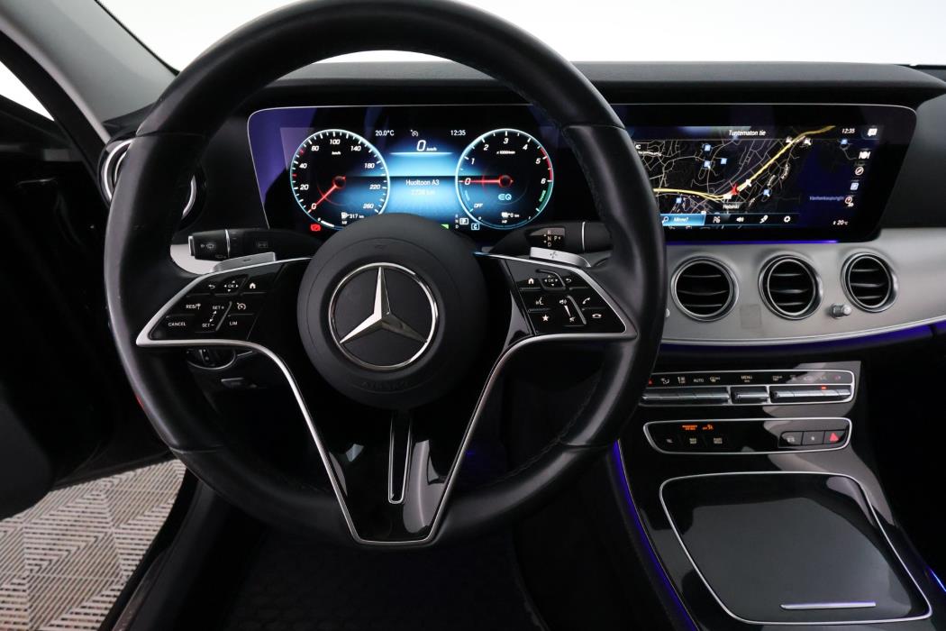MERCEDES-BENZ E 2021