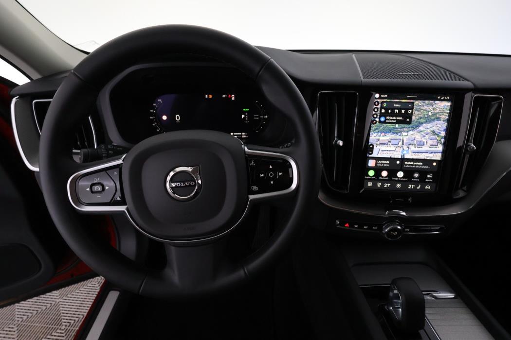 Volvo XC60 2025
