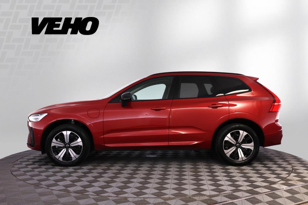 Volvo XC60 2025