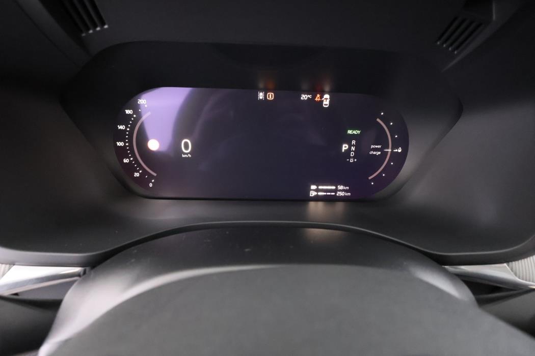 Volvo XC60 2025
