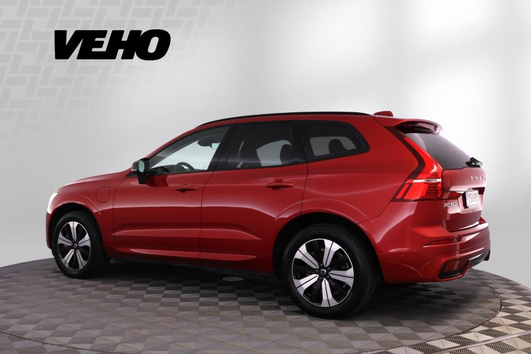 Volvo XC60 2025