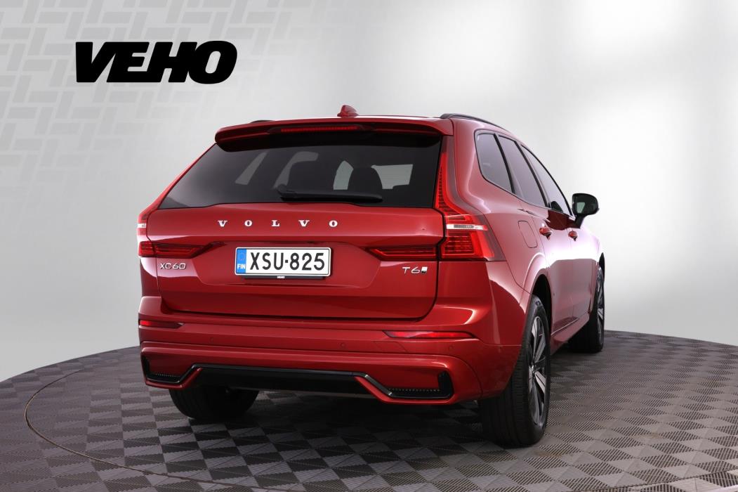 Volvo XC60 2025