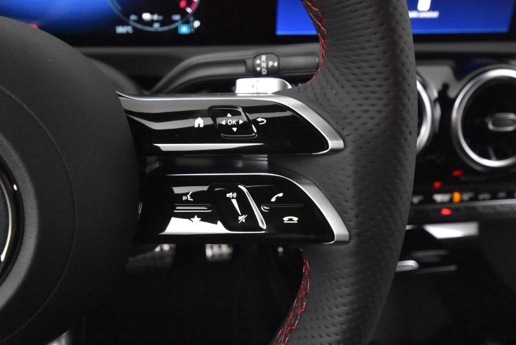 Mercedes-Benz CLA 2024