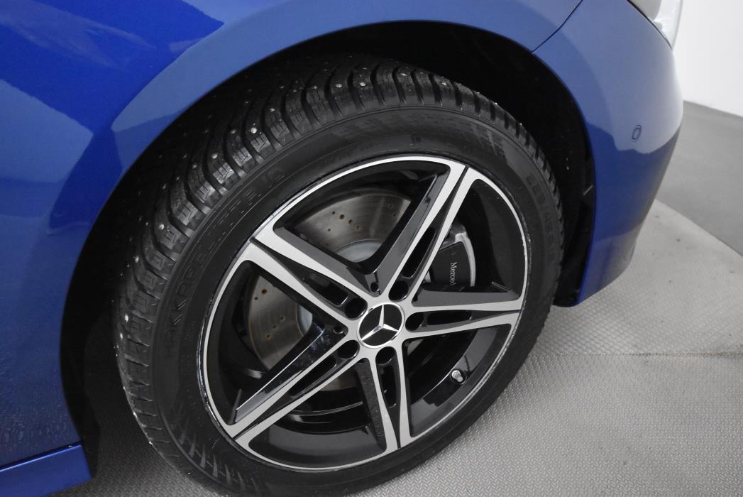 Mercedes-Benz CLA 2024