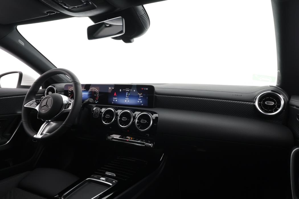Mercedes-Benz CLA 2025