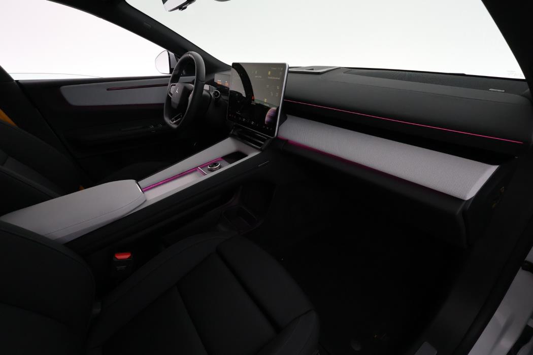 Polestar 4 2024