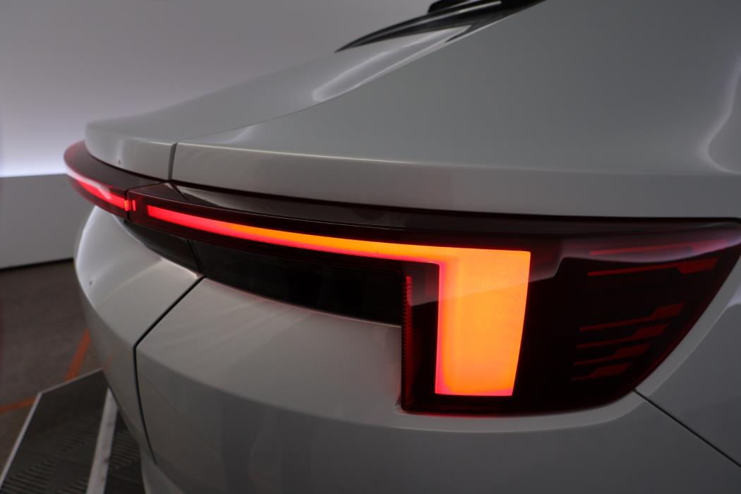 Polestar 4 2024