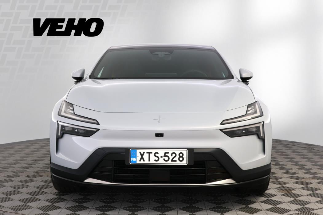 Polestar 4 2024