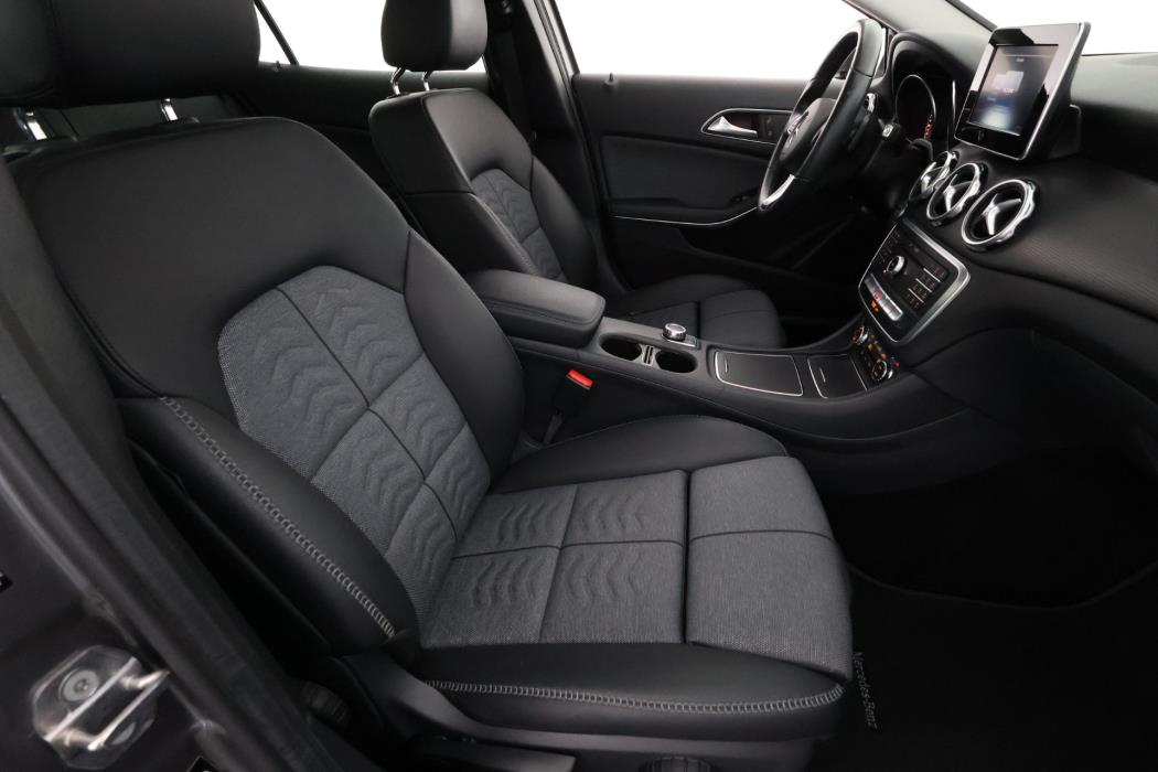 Mercedes-Benz GLA 2019