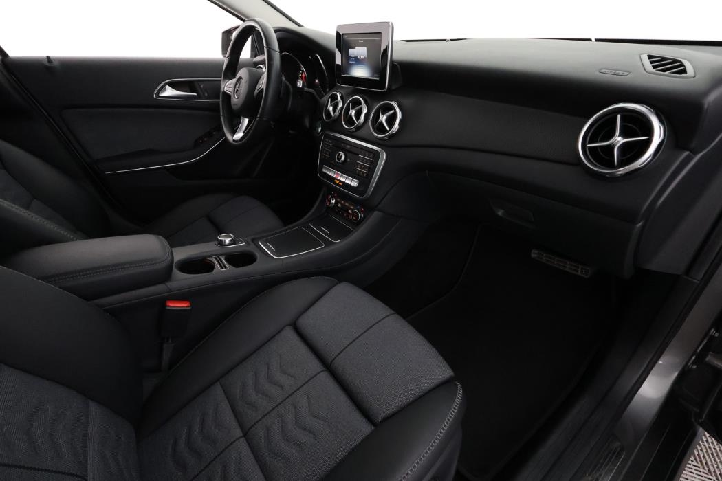 Mercedes-Benz GLA 2019