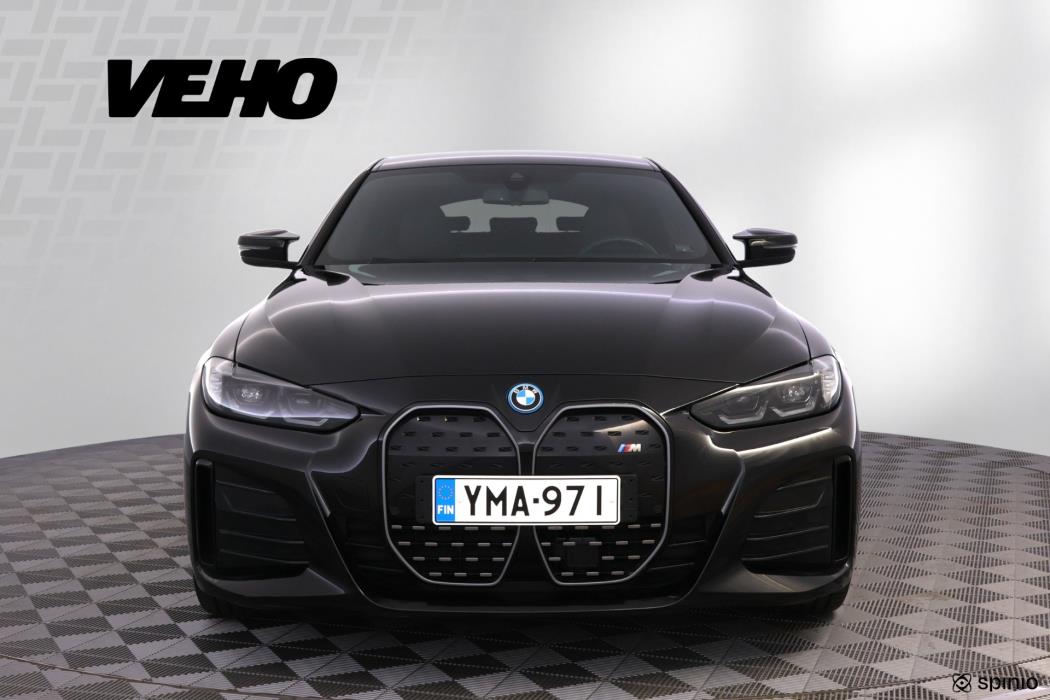 BMW i4 2023