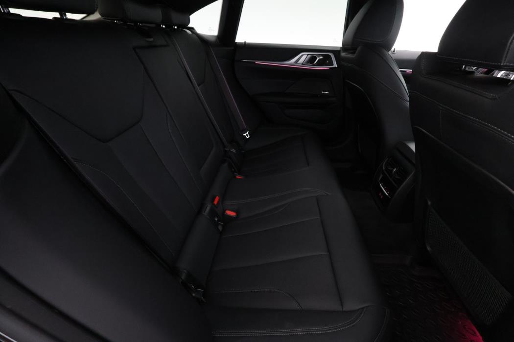 BMW i4 2023