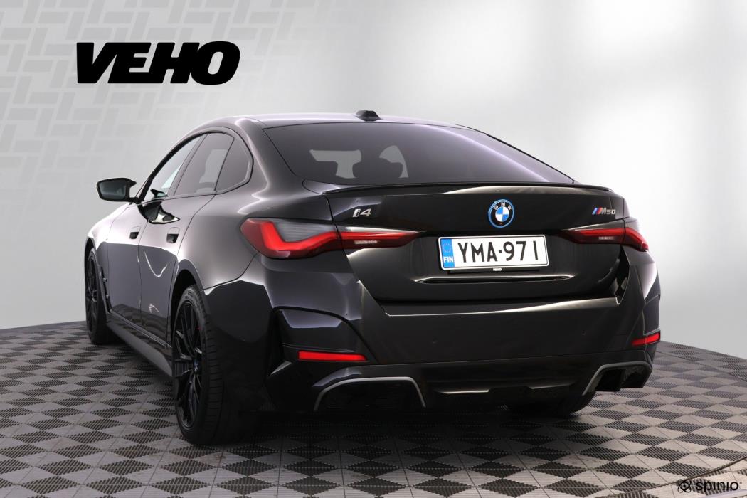 BMW i4 2023