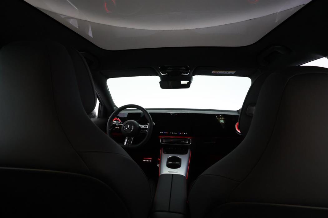 Mercedes-Benz GLB 2026
